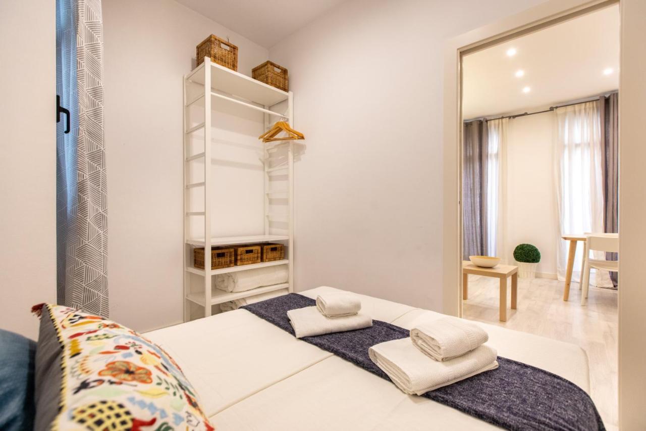 Pere Serafi 2 bedroom apartment Barcelona Eksteriør billede