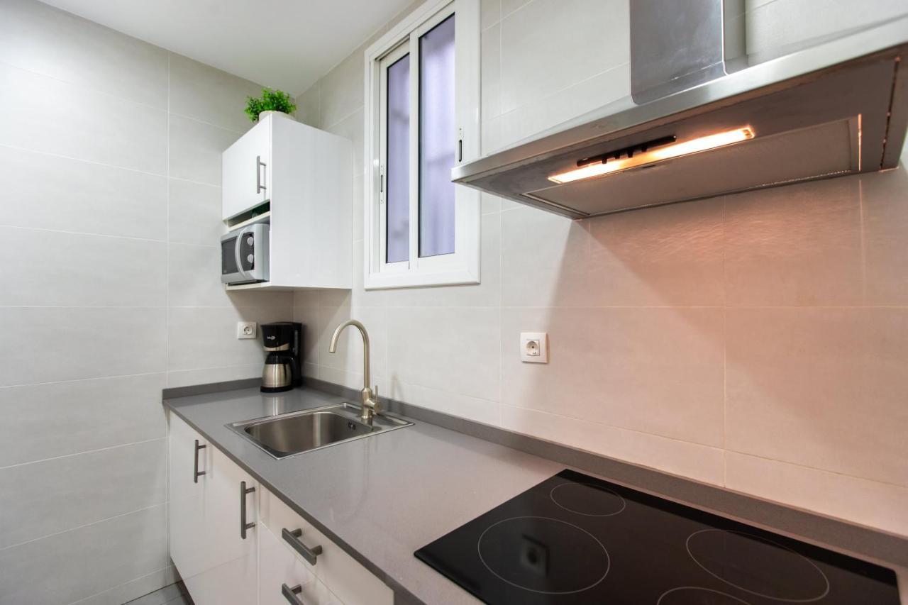 Pere Serafi 2 bedroom apartment Barcelona Eksteriør billede
