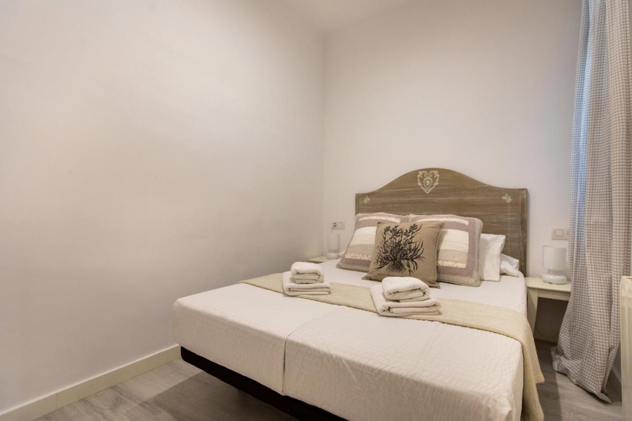 Pere Serafi 2 bedroom apartment Barcelona Eksteriør billede