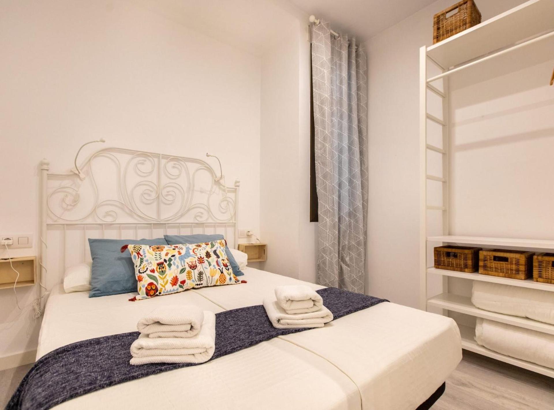 Pere Serafi 2 bedroom apartment Barcelona Eksteriør billede