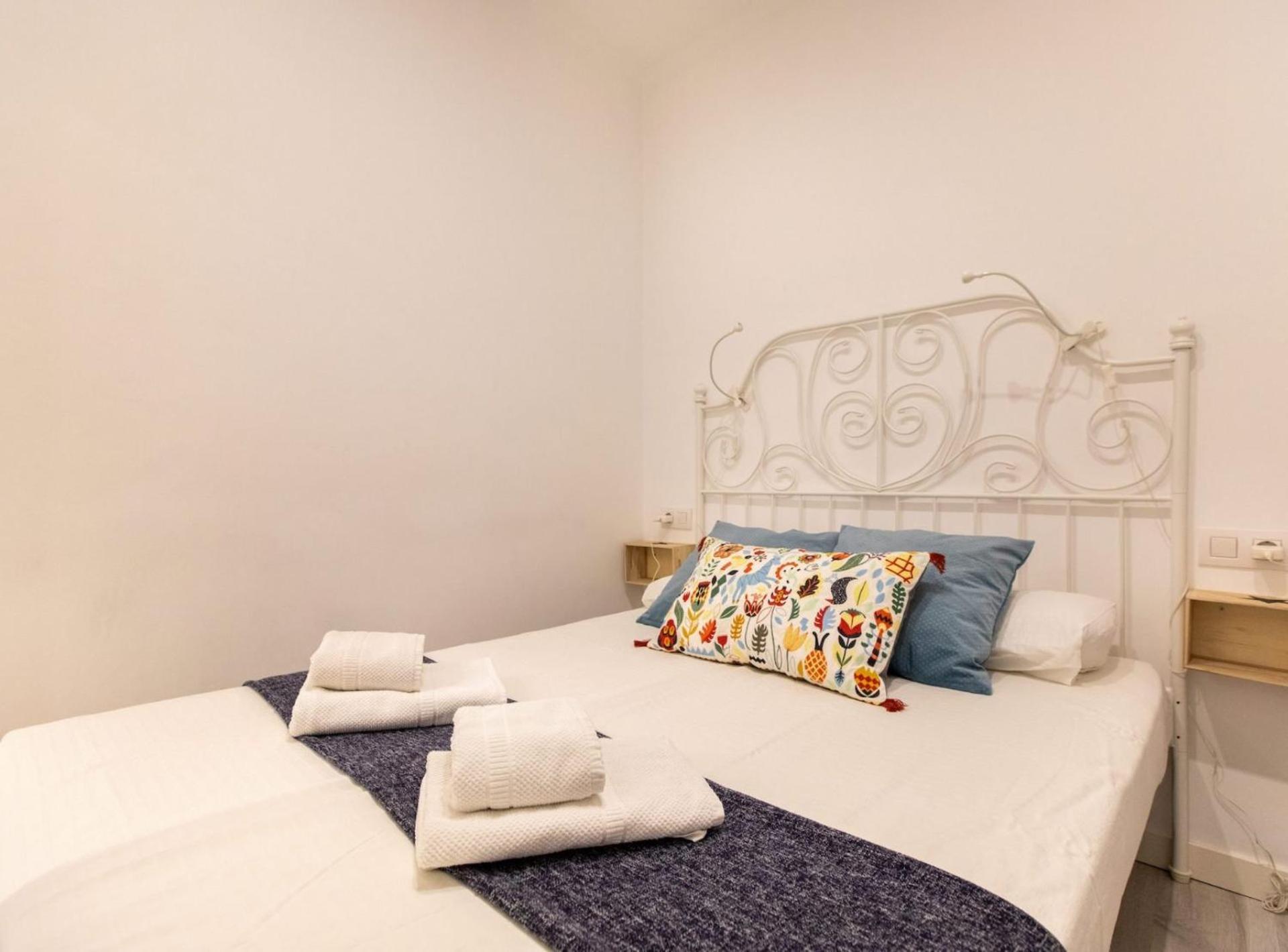 Pere Serafi 2 bedroom apartment Barcelona Eksteriør billede