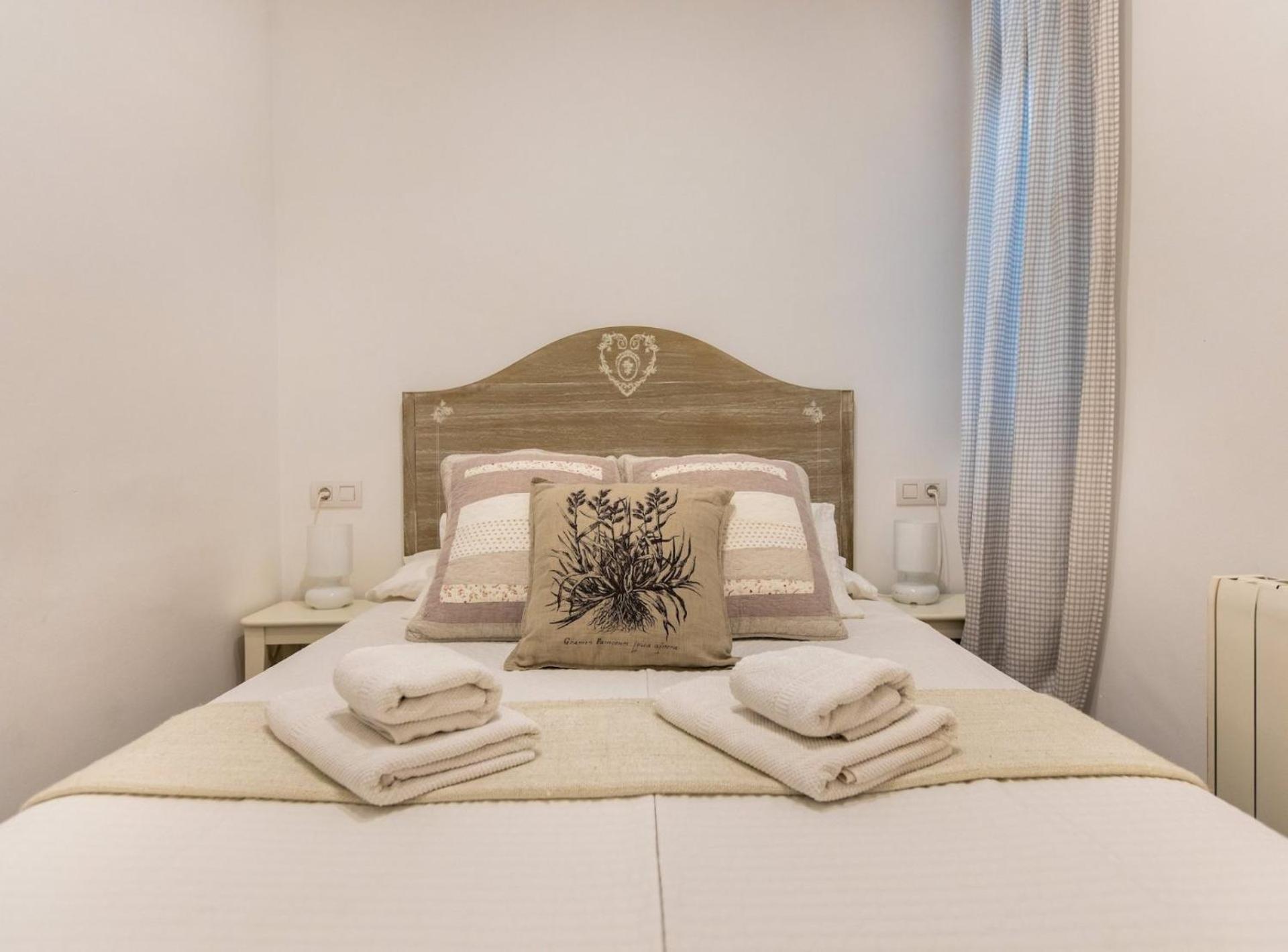 Pere Serafi 2 bedroom apartment Barcelona Eksteriør billede